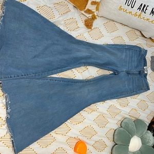 BRAND NEW FREE PEOPLE BELL BOTTOMS!